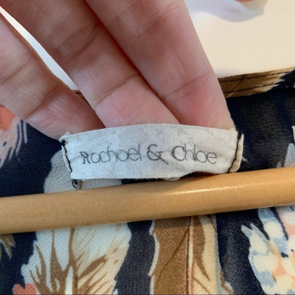 Rachael & Chloe | Feather Pattern Open Robe Top - Picture 11 of 12
